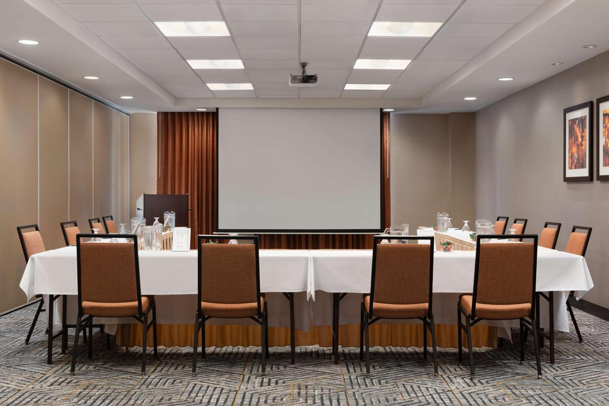 Homewood Suites By Hilton Waterloo/St. Jacobs Dış mekan fotoğraf