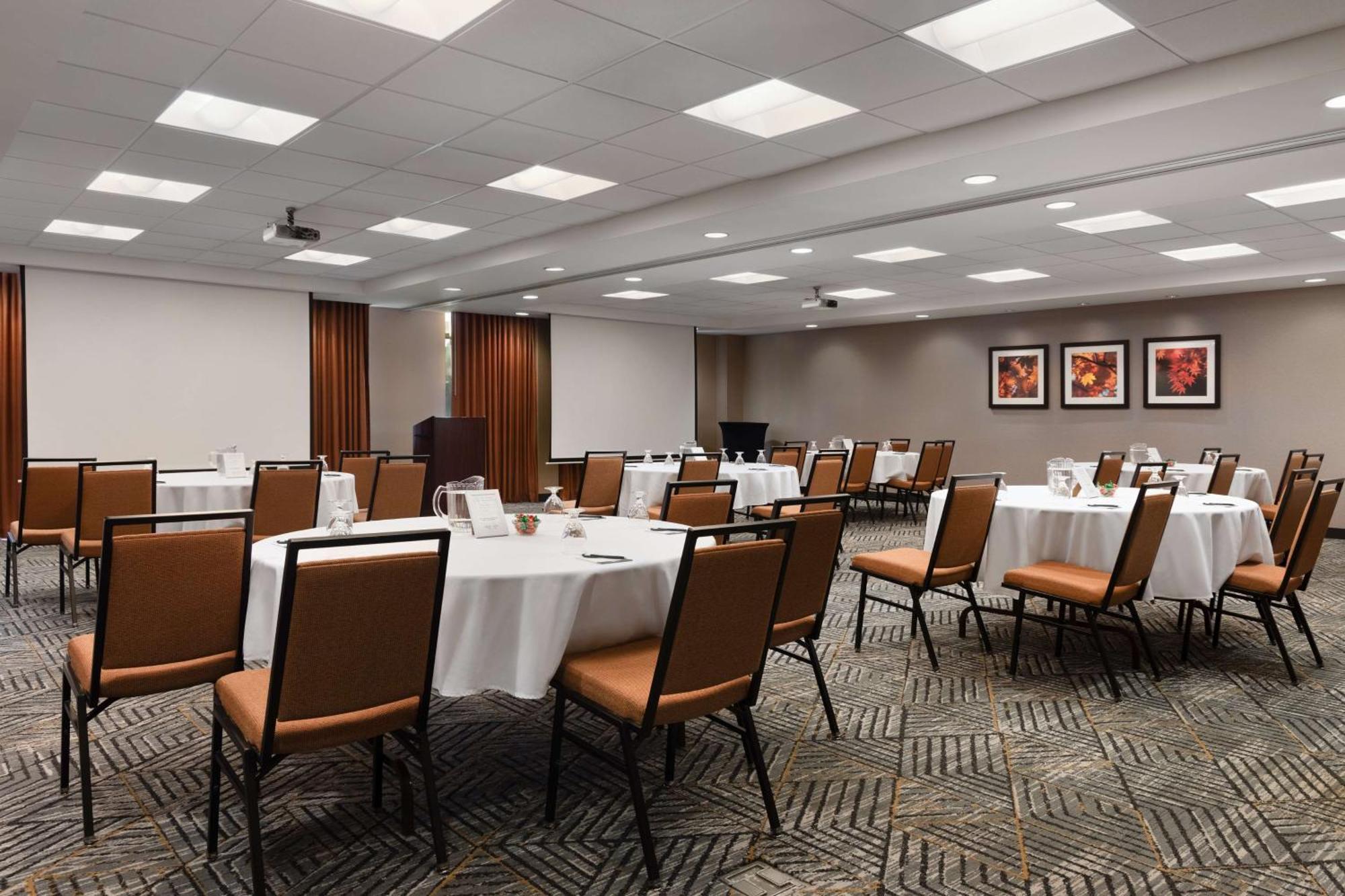 Homewood Suites By Hilton Waterloo/St. Jacobs Dış mekan fotoğraf